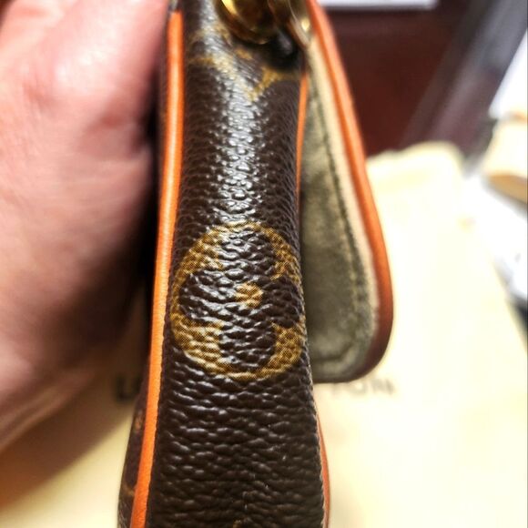 Louis Vuitton Pochette Cancun Monogram Mini Bag - Picture 9 of 16